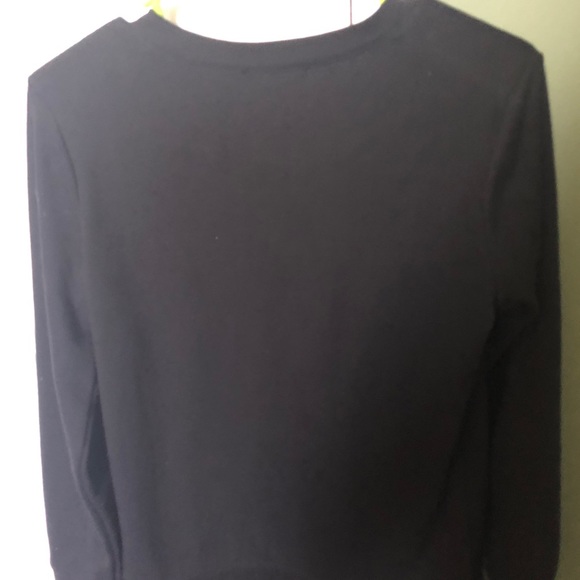 Forever 21 black detailed crewneck✨ - Picture 5 of 5